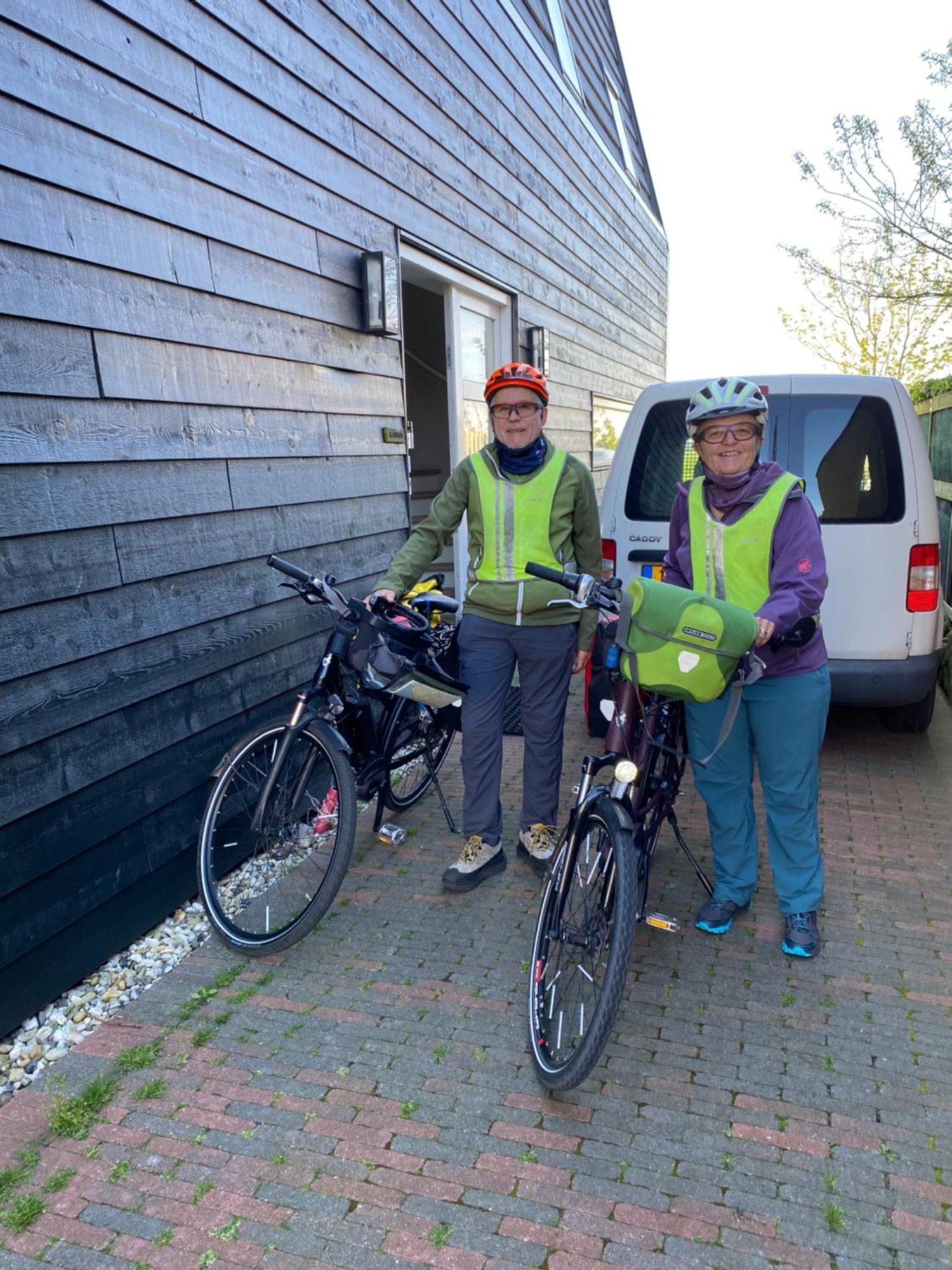 Oomes Huus Haestens And Koffie Den Hoorn  Exteriör bild